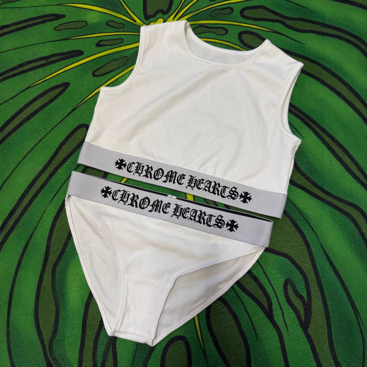 Chrome Hearts Yoga Sportswear Cross-Patterned Sanskrit Ribbon Slim Waist Vest and Shorts Set