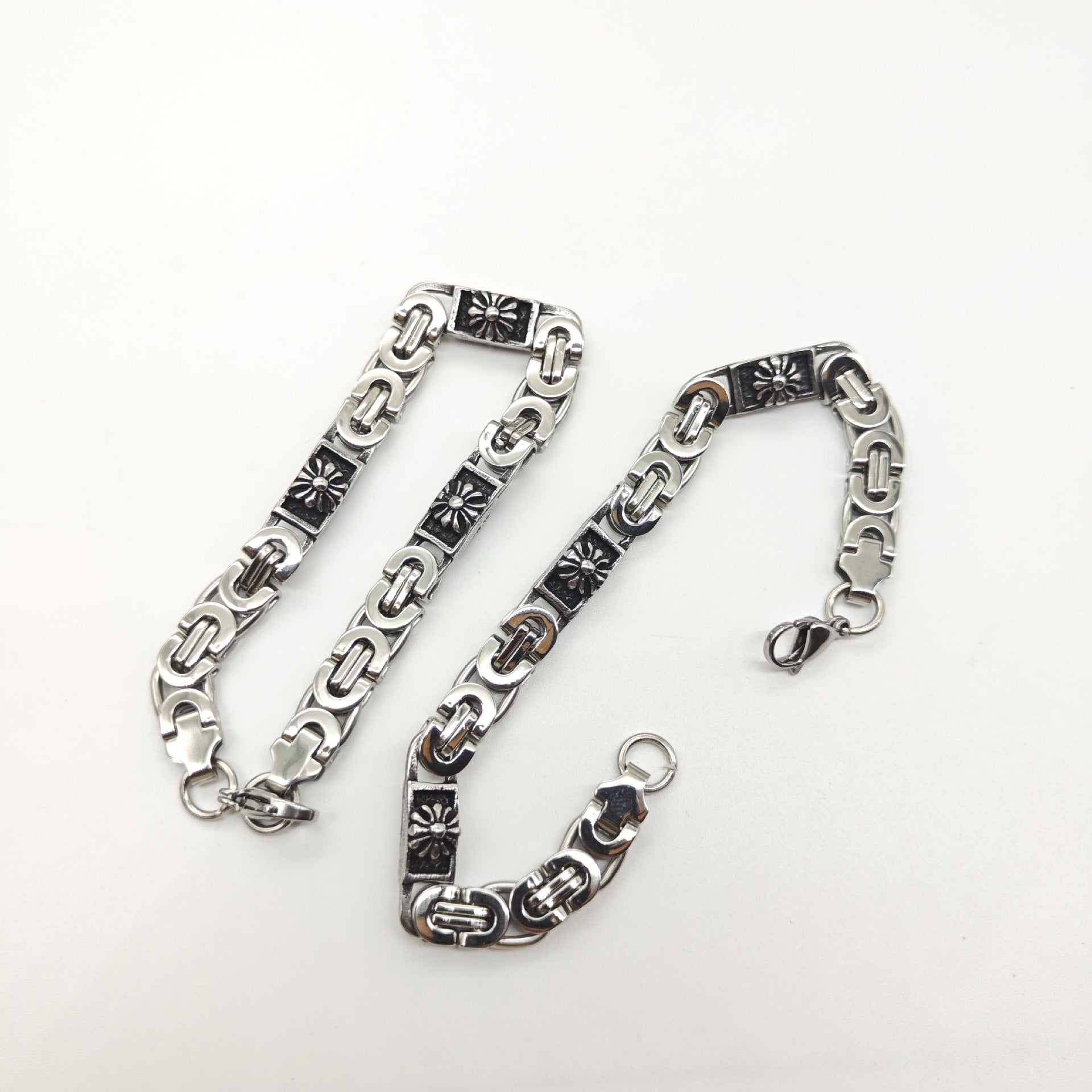 Chrome Hearts stainless steel flat link chain scout flower bracelet