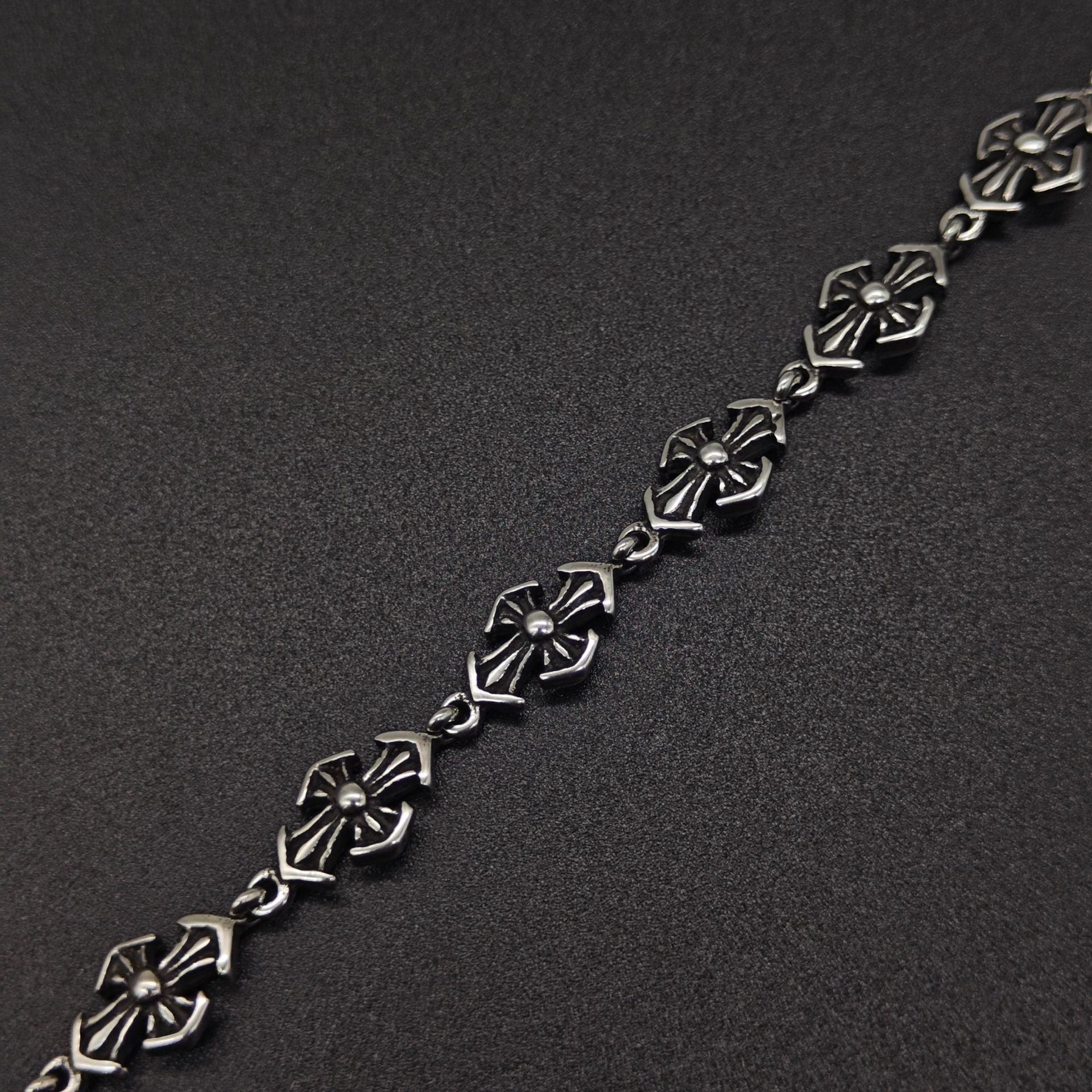 Chrome Hearts cross Silver Daisy retro bracelet